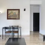 Appartamento Comodo, Luminoso E Accogliente